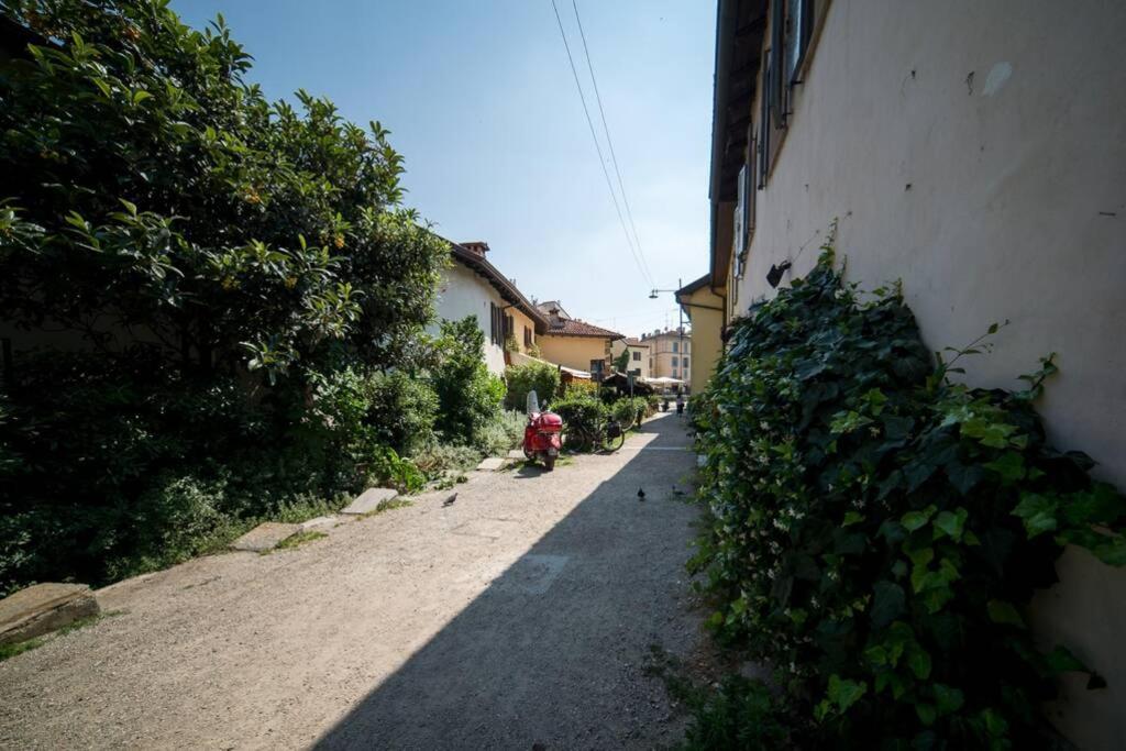 Hbhall Navigli 2 Apartment Милано Екстериор снимка