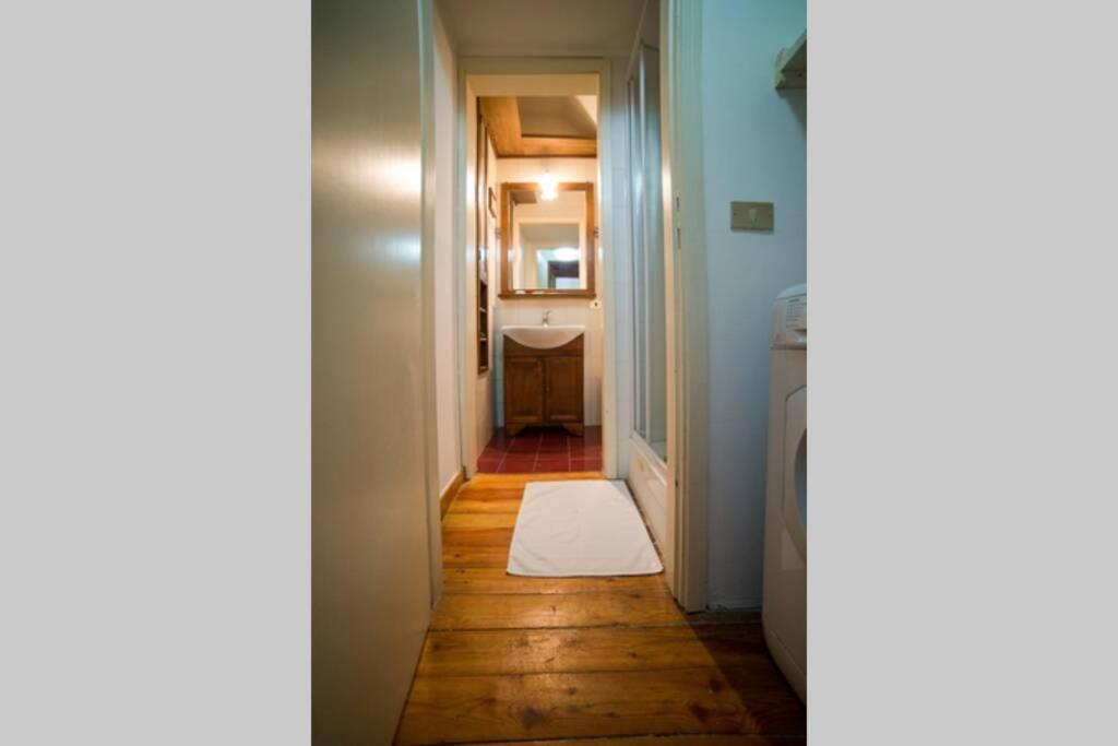 Hbhall Navigli 2 Apartment Милано Екстериор снимка